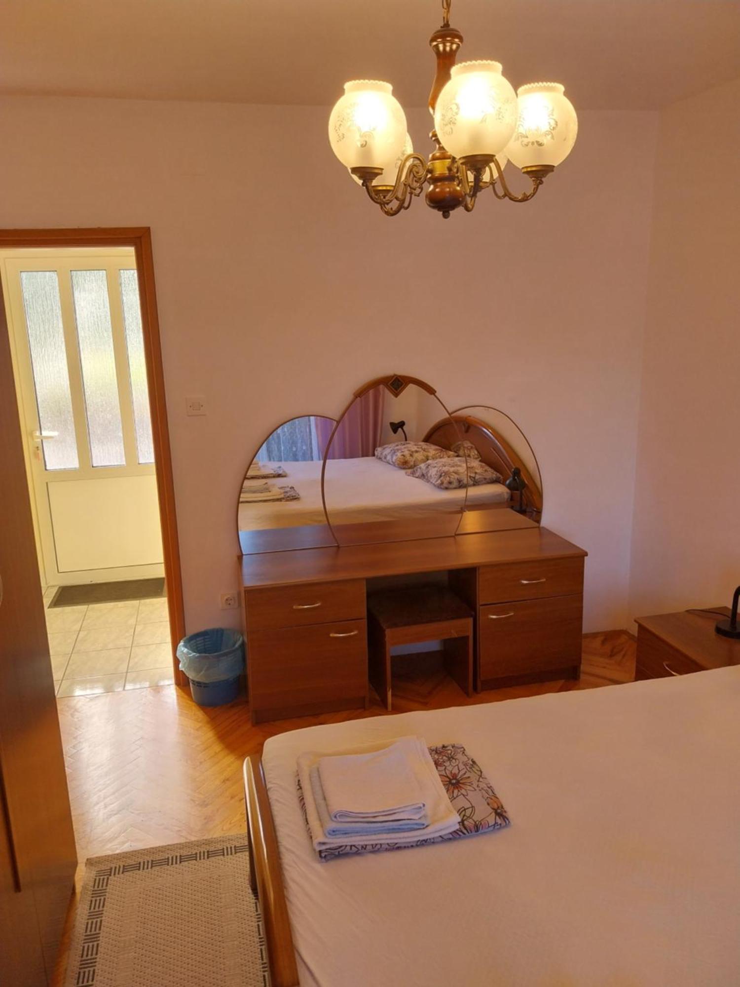 Ljubica Apartments And Rooms 수페타르스카 드라가 외부 사진