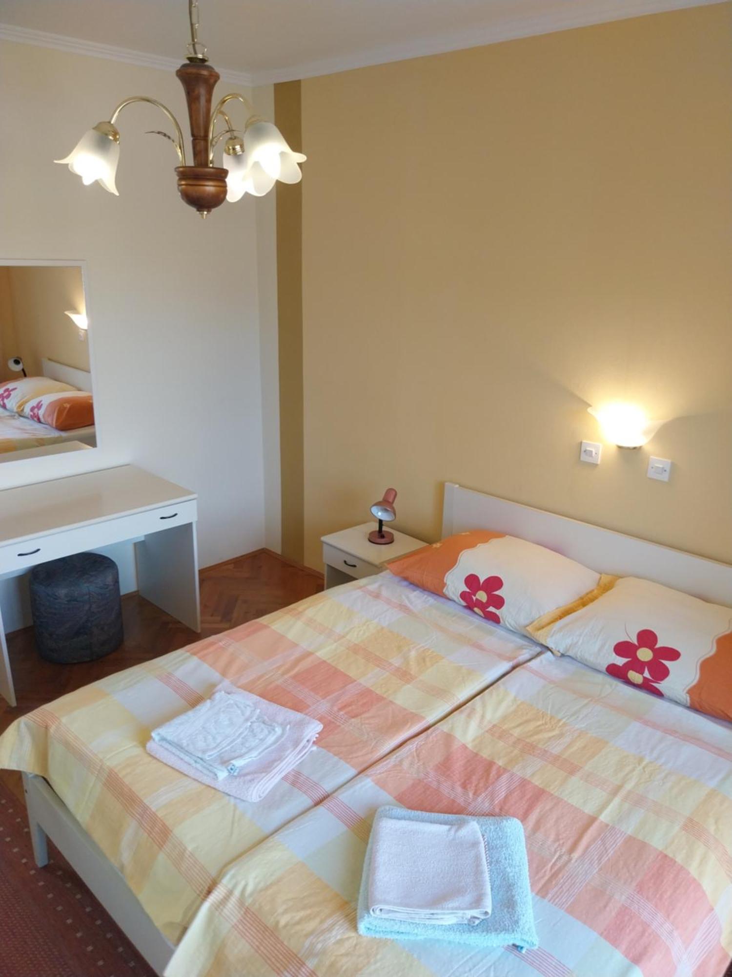 Ljubica Apartments And Rooms 수페타르스카 드라가 외부 사진